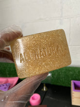Load image into Gallery viewer, Aloe Oatmeal Body Soap